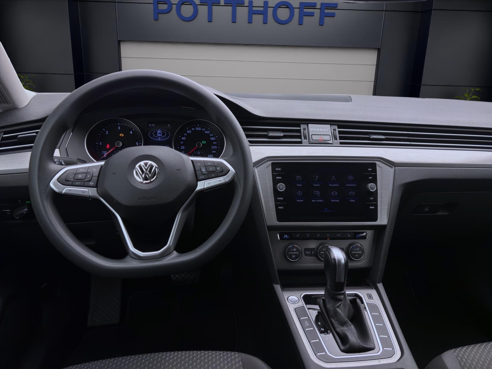 Volkswagen Passat Variant 1.6 TDI DSG ACC NAVI LED KLIMA