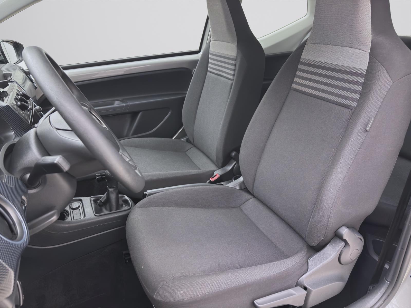 Volkswagen up! 1.0 MPI MOVE UP! KLIMA SITZHZG MAPS+MORE