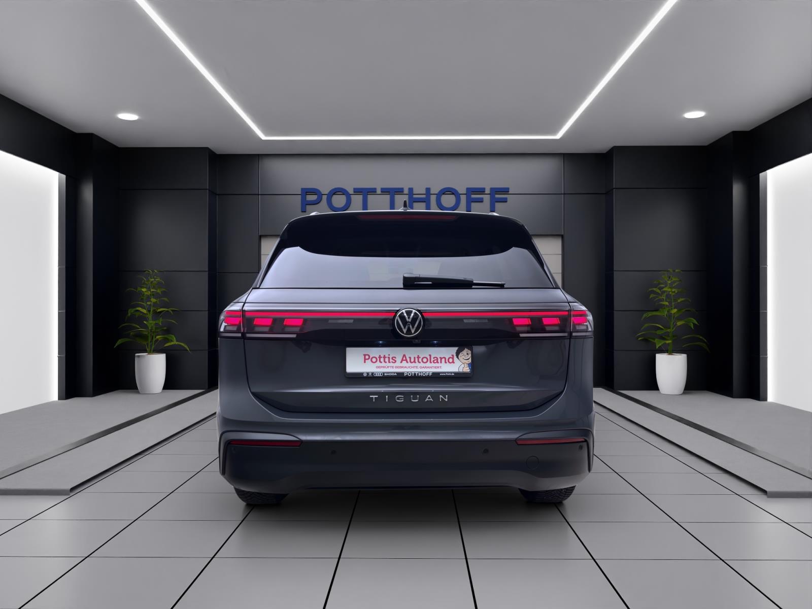 Volkswagen Tiguan 2.0 TDI DSG LIFE AHK KAMERA NAVI ACC