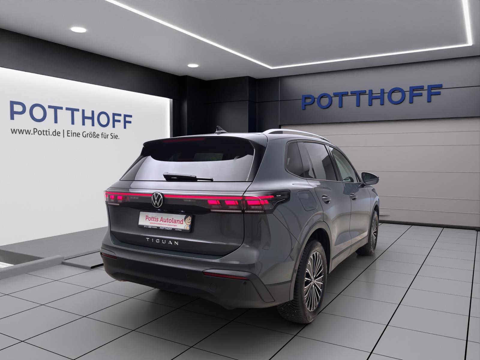 Volkswagen Tiguan 2.0 TDI DSG LIFE AHK KAMERA NAVI ACC