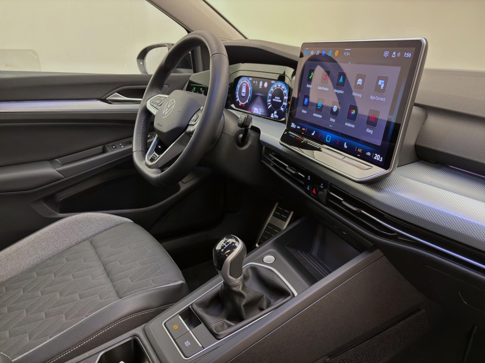 Volkswagen Golf 1.5 TSI GOAL SITZHZG PDC LED NAVI AHK