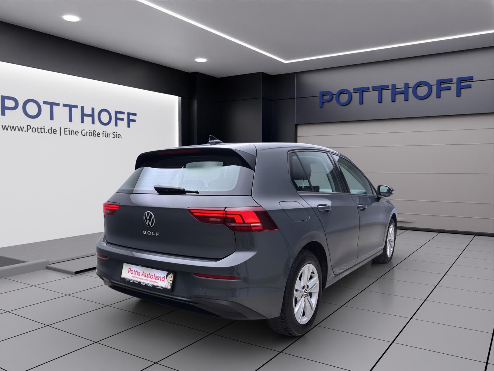 Volkswagen Golf 1.5 TSI LIFE AHK NAVI LED PDC