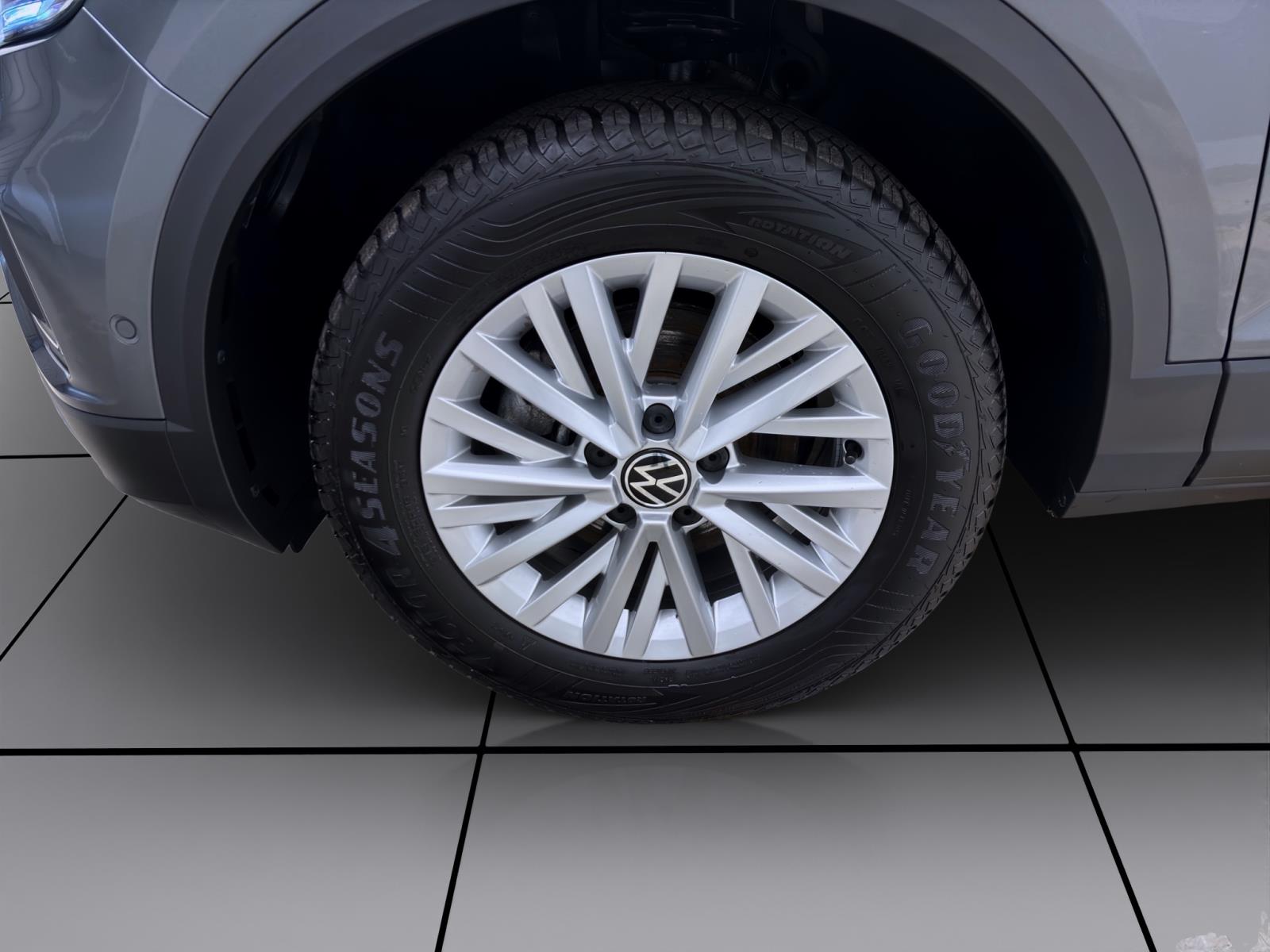 Volkswagen T-Roc 1.0 TSI LIFE SITZHZG NAVI LED LM16