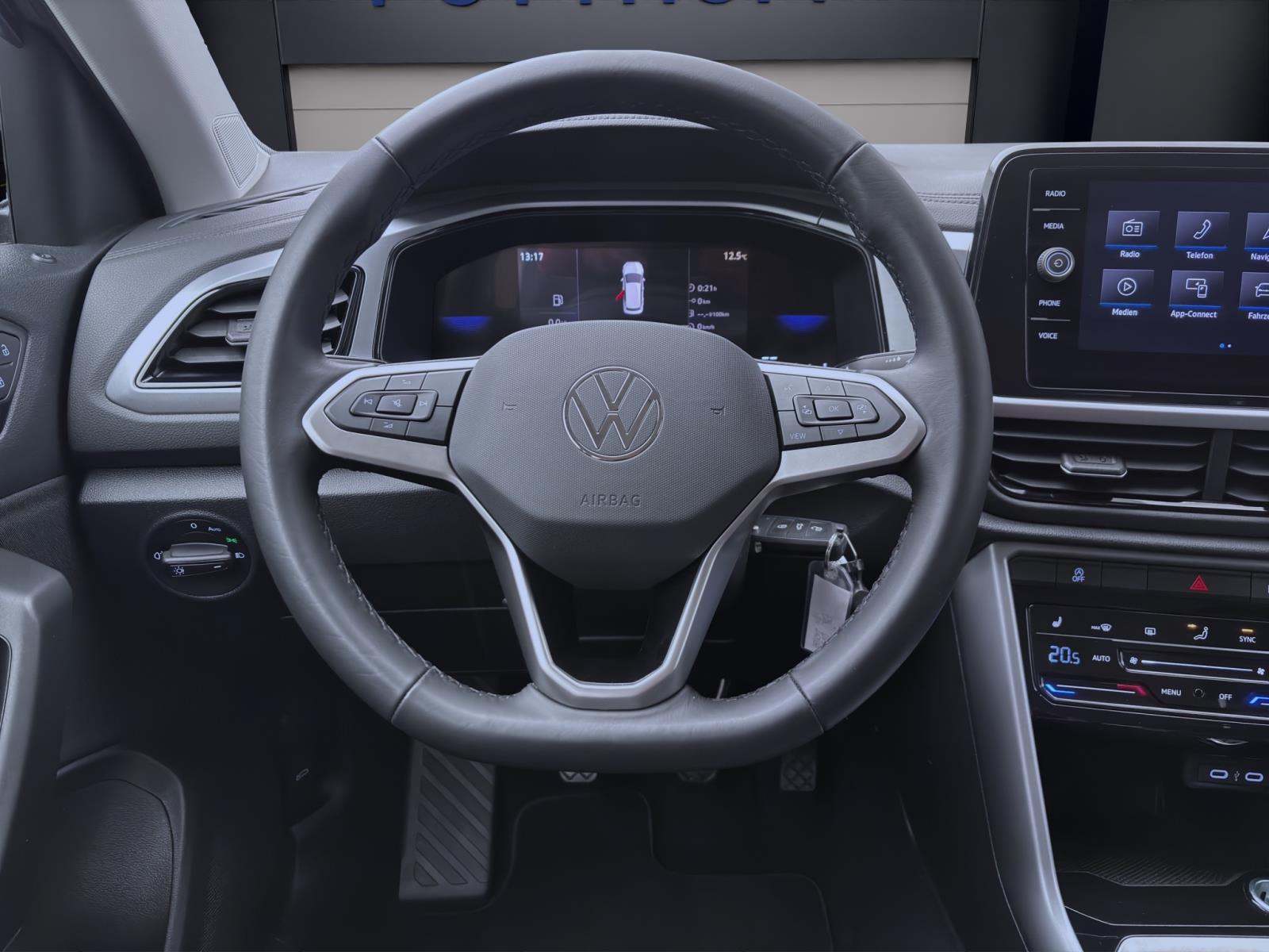 Volkswagen T-Roc 1.0 TSI LIFE PDC NAVI LED SITZHZG