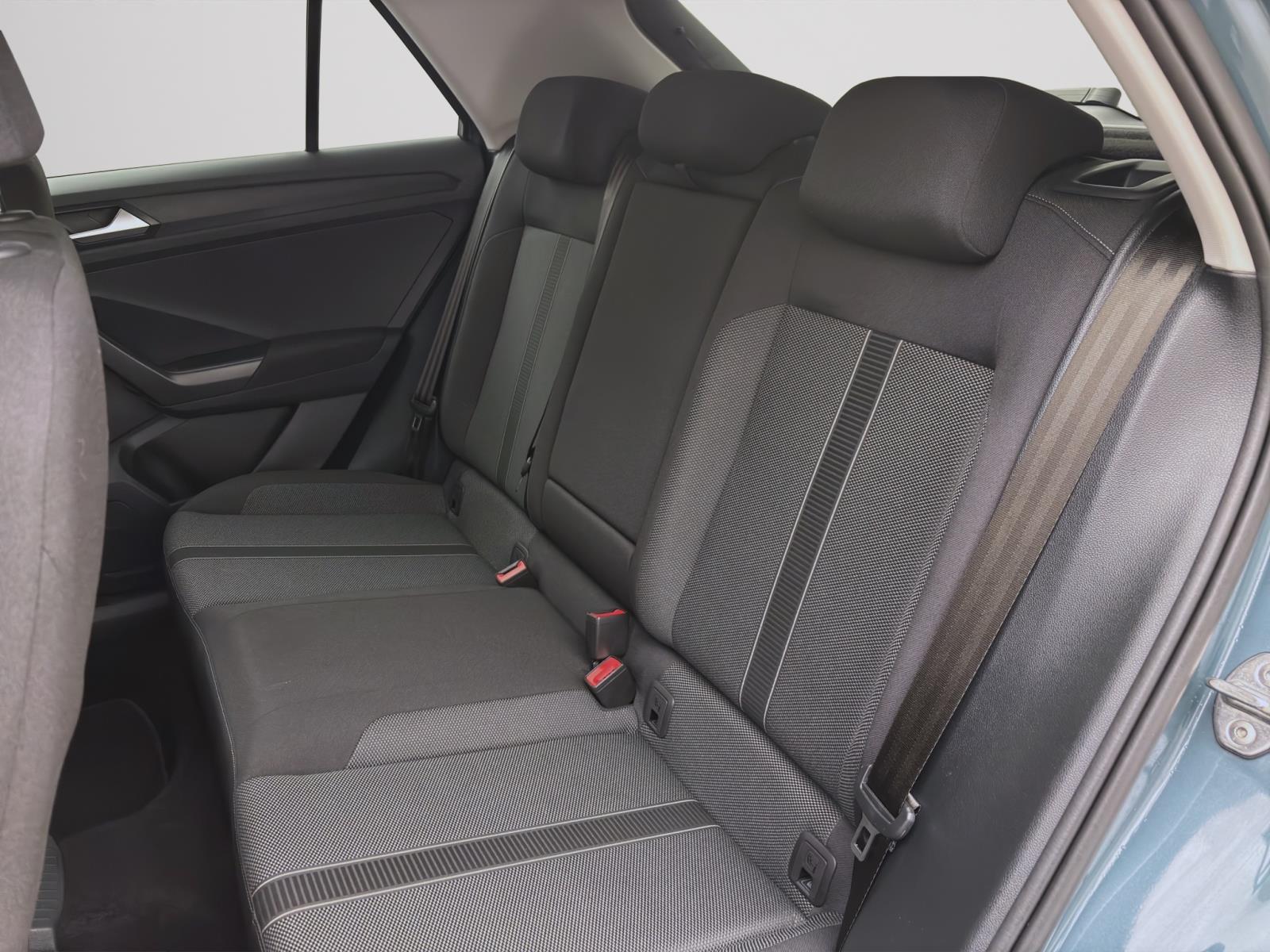 Volkswagen T-Roc 1.0 TSI LIFE PDC NAVI LED SITZHZG