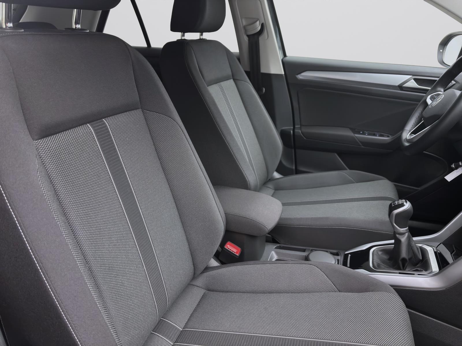Volkswagen T-Roc 1.0 TSI LIFE NAVI KLIMA SITZHZG PDC
