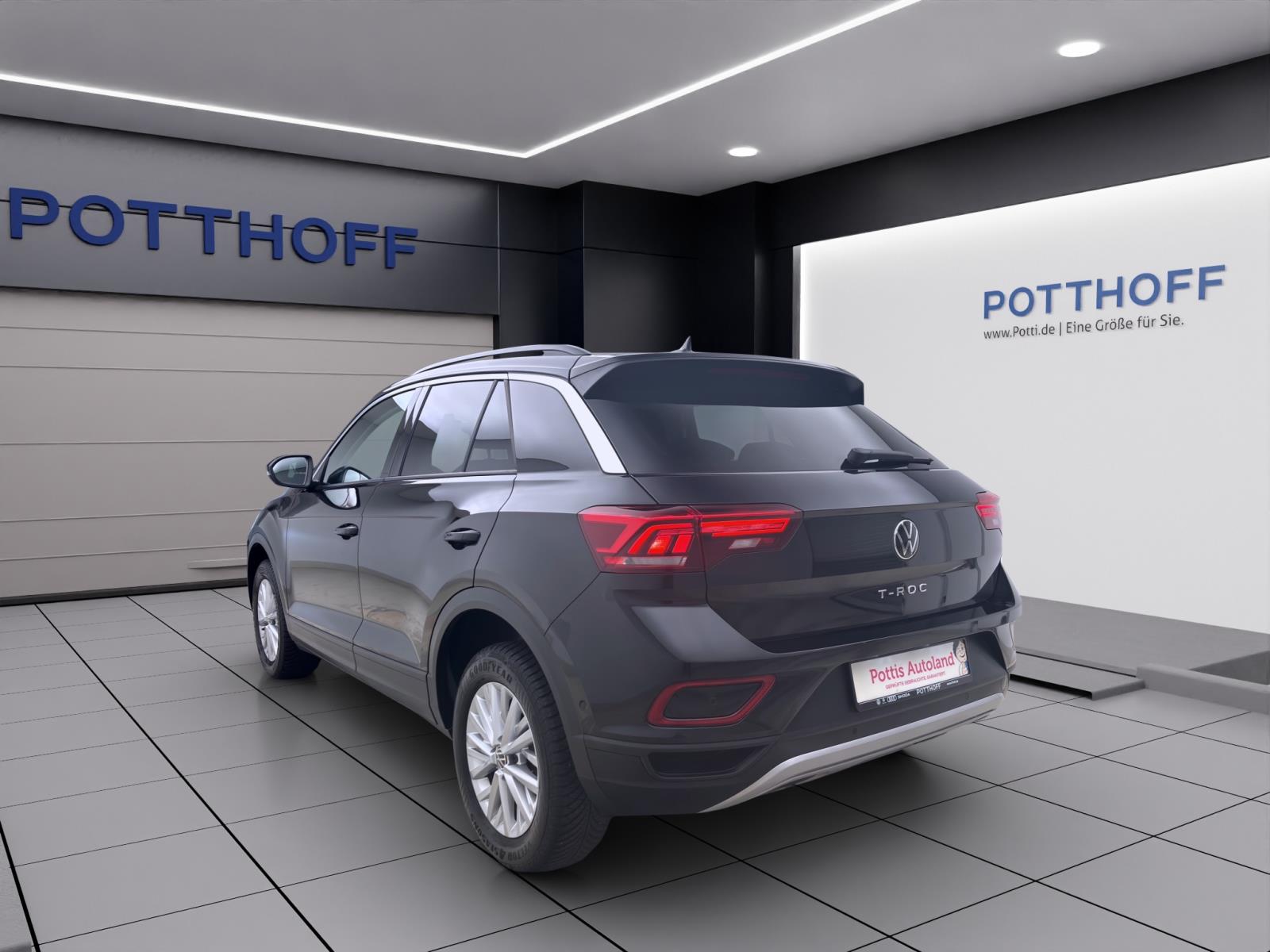 Volkswagen T-Roc 1.0 TSI LIFE NAVI PDC LED SITZHZG