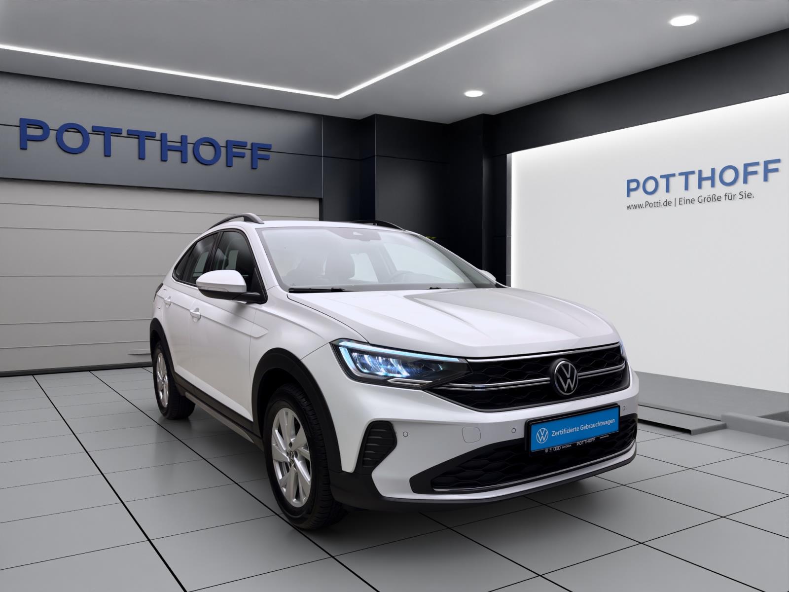 Volkswagen Taigo 1.0 TSI LIFE NAVI KLIMA PDC LED