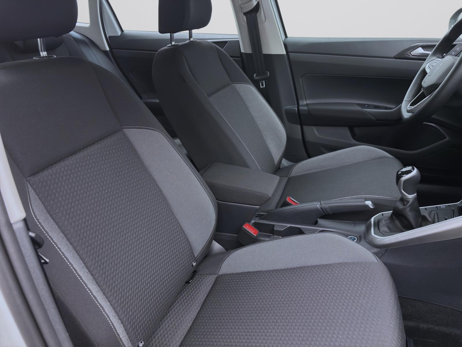 Volkswagen Taigo 1.0 TSI LIFE NAVI KLIMA PDC LED