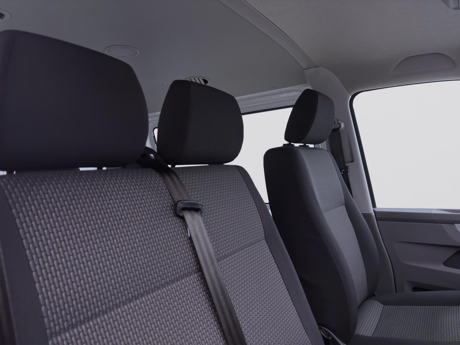 Volkswagen T6.1 Transporter Kombi 2.0 TDI 9-SITZER NAVI KLIMA PDC