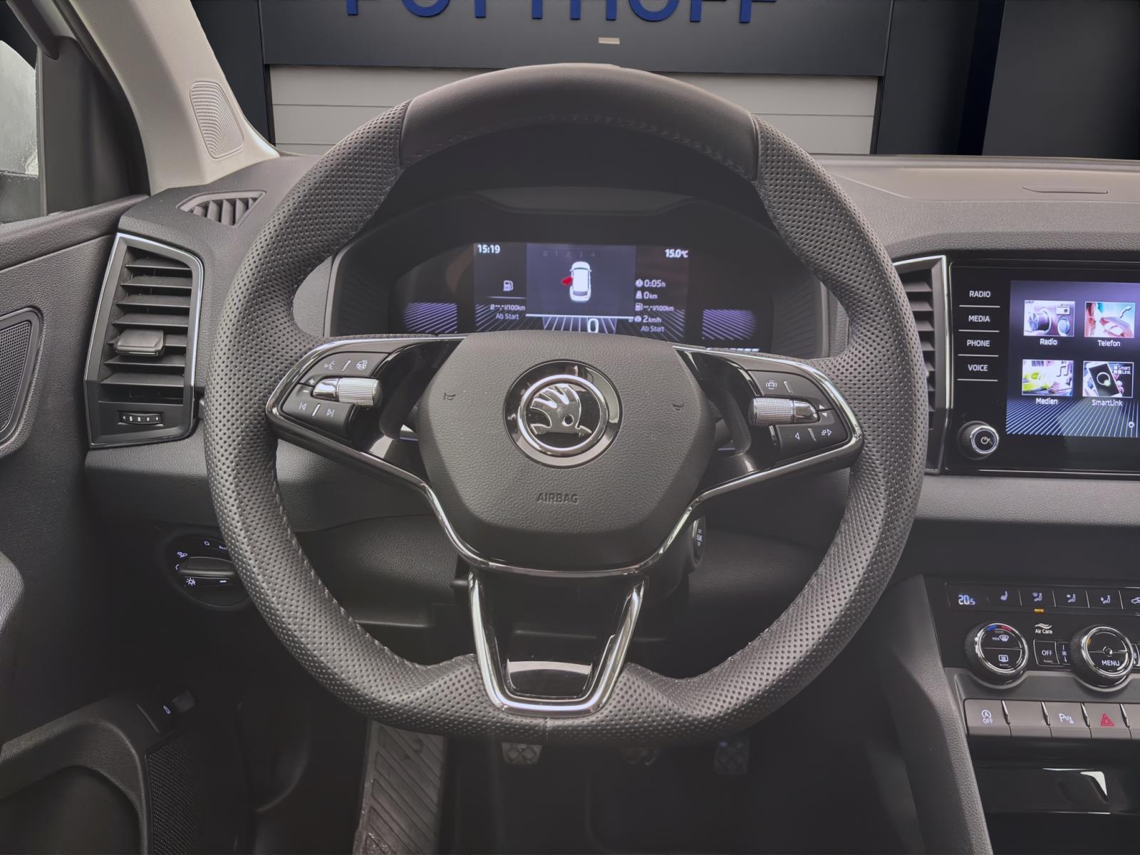 Skoda Karoq 1.5 TSI AMBITION KAMERA LM17 PDC