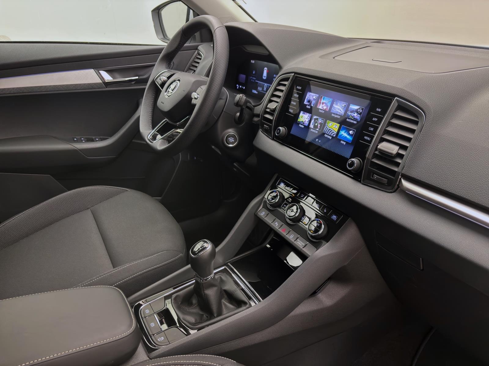 Skoda Karoq 1.5 TSI AMBITION KAMERA LM17 PDC