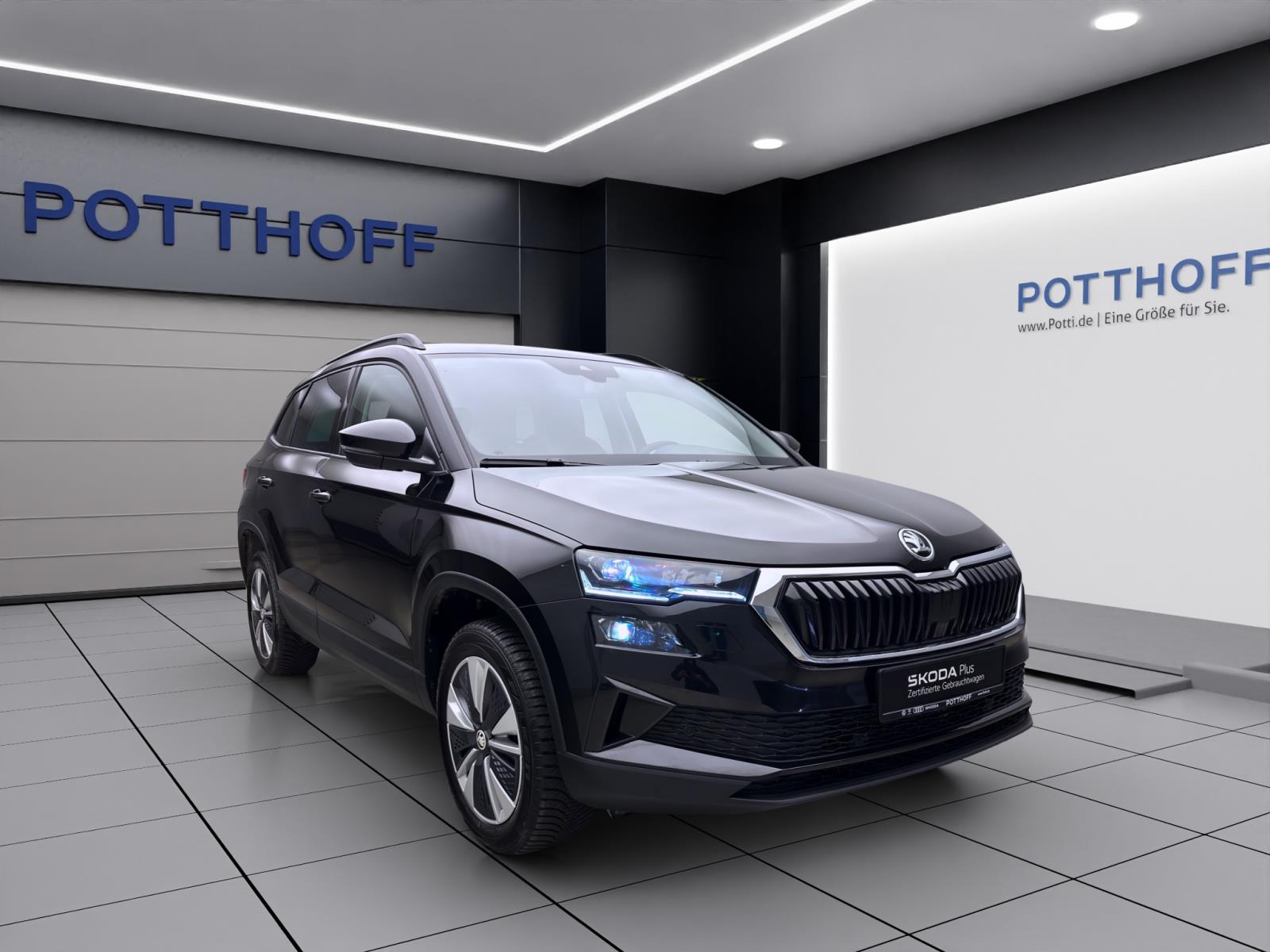 Skoda Karoq 1.5 TSI AMBITION LM17 MATRIX PDC KESSY