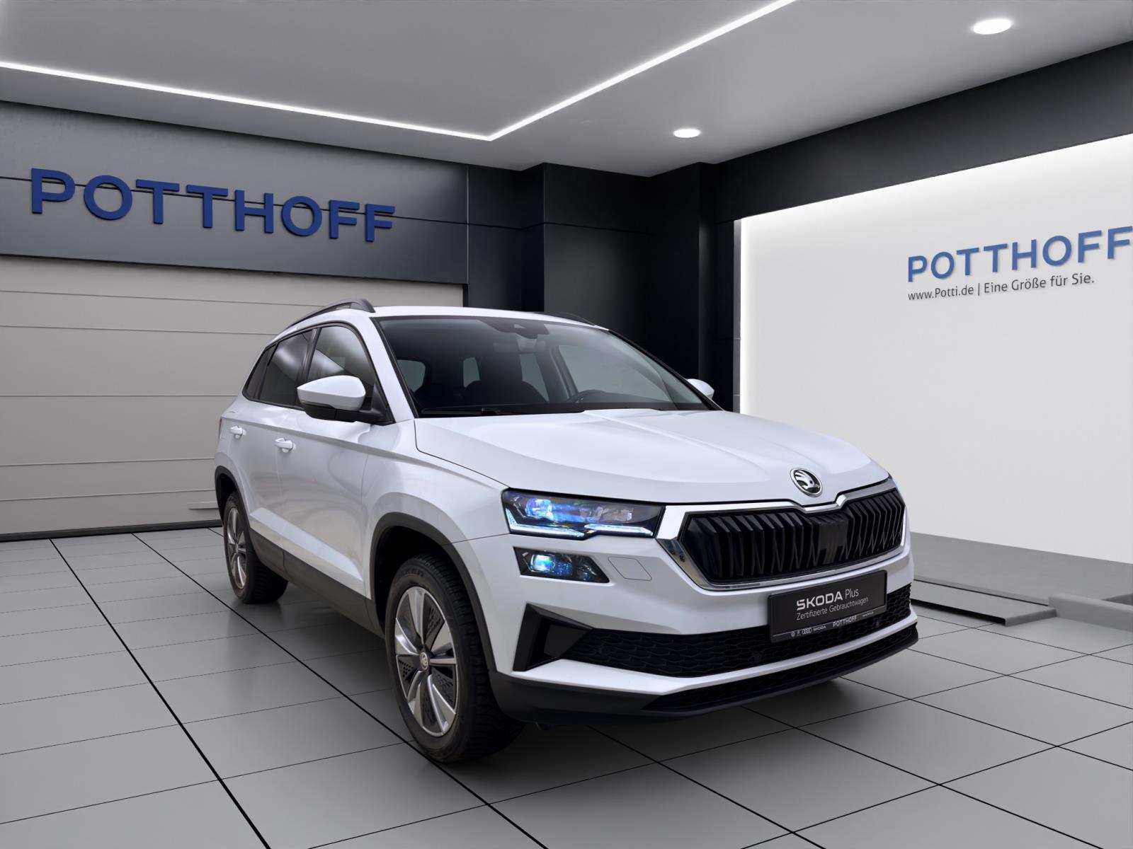 Skoda Karoq 1.5 TSI AMBITION KAMERA PDC SITZHZG