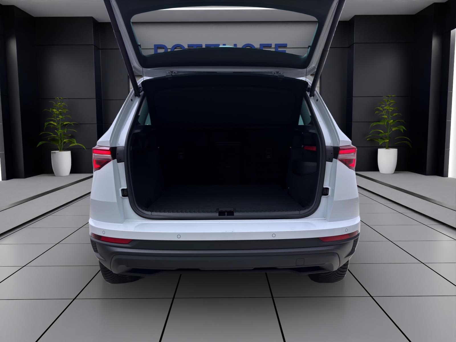 Skoda Karoq 1.5 TSI AMBITION LM17 MATRIX PDC KESSY