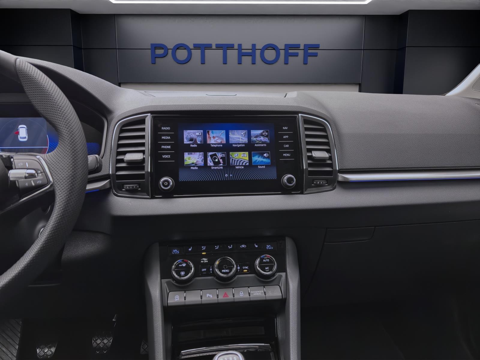 Skoda Karoq 1.5 TSI AMBITION LM17 MATRIX PDC KESSY