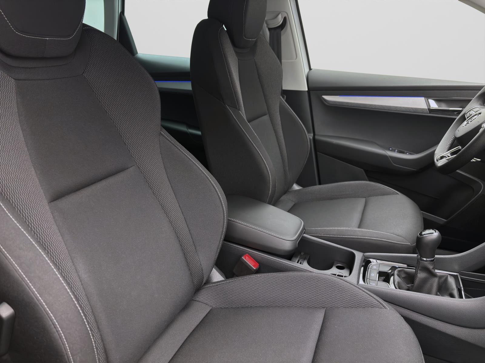 Skoda Karoq 1.5 TSI AMBITION LM17 MATRIX PDC KESSY