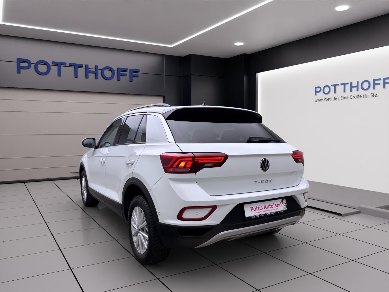 Volkswagen T-Roc 1.0 TSI LIFE NAVI KLIMA PDC LED