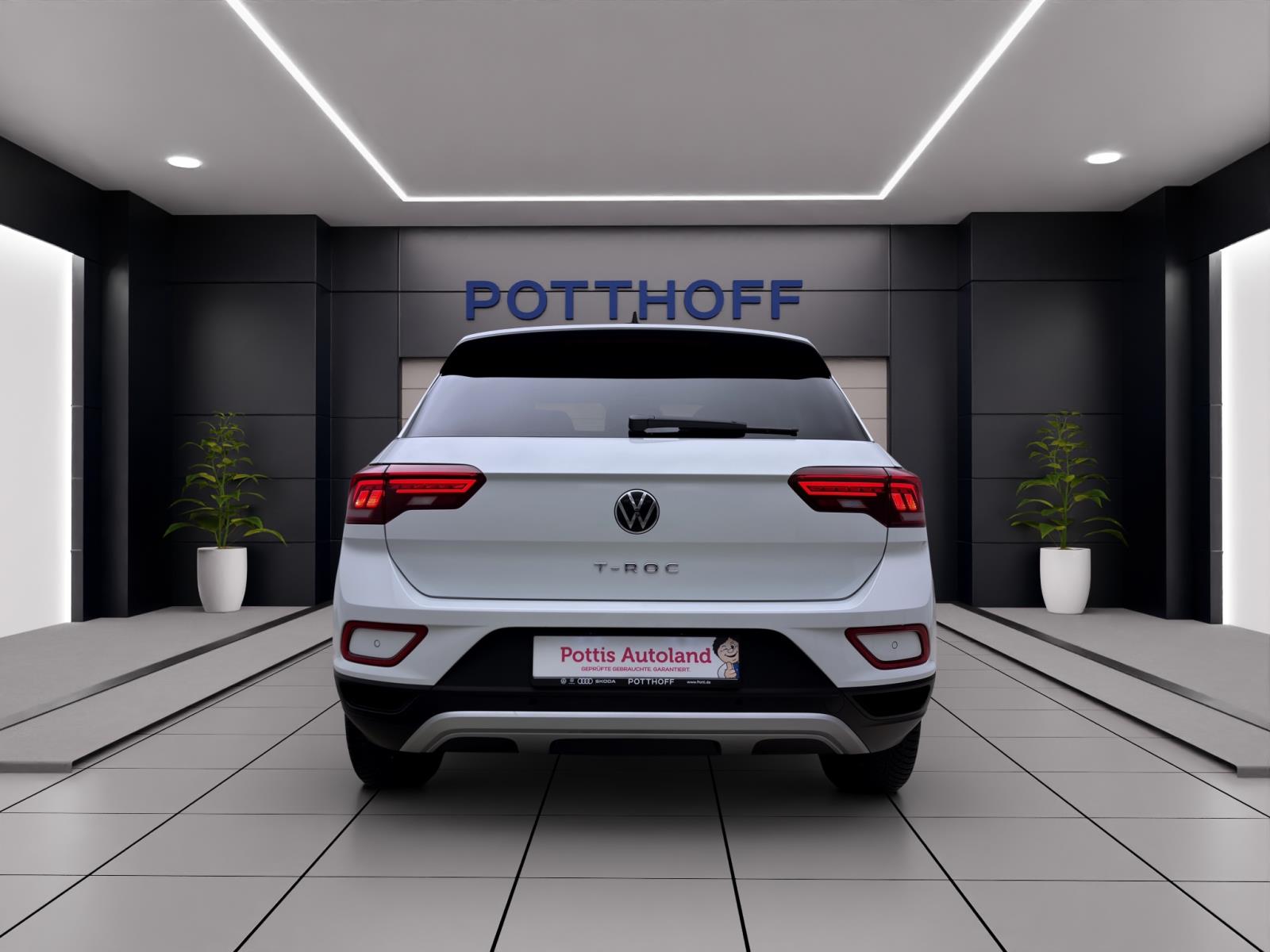Volkswagen T-Roc 1.0 TSI LIFE NAVI KLIMA PDC LED
