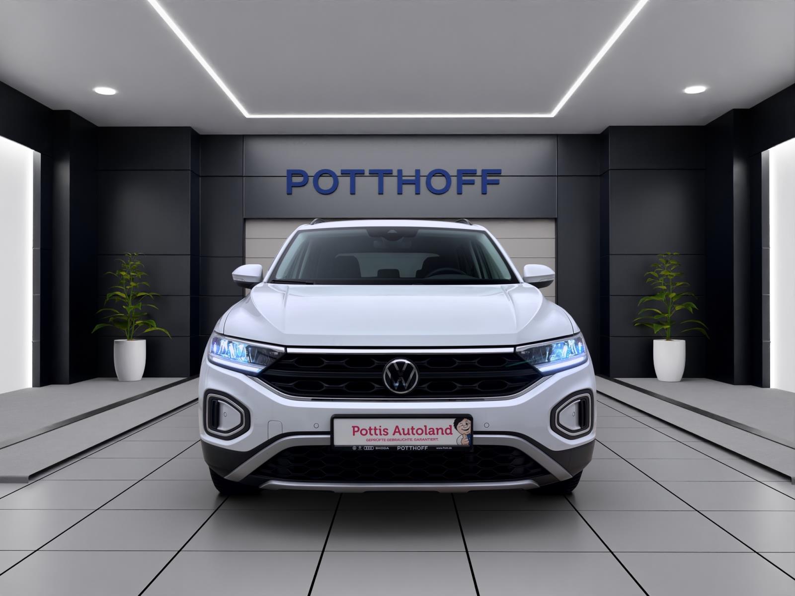 Volkswagen T-Roc 1.0 TSI LIFE NAVI KLIMA PDC LED