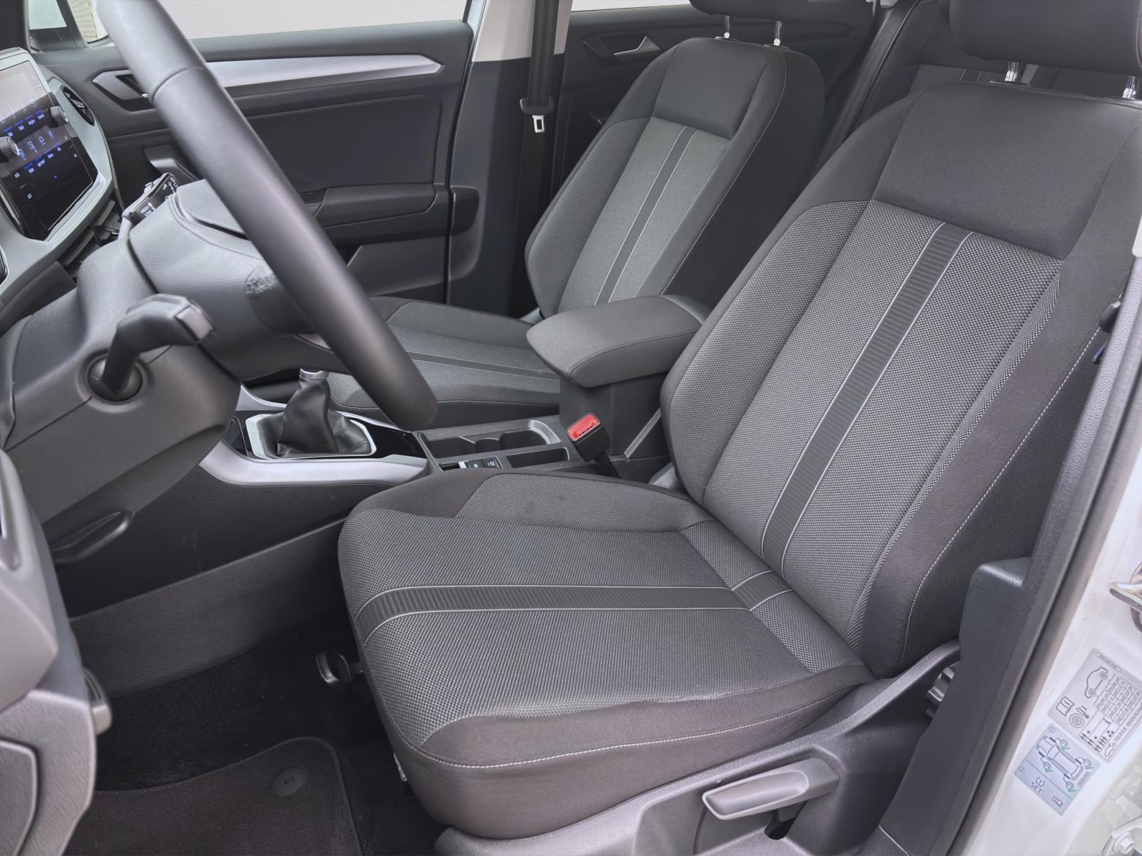 Volkswagen T-Roc 1.0 TSI LIFE NAVI KLIMA PDC LED