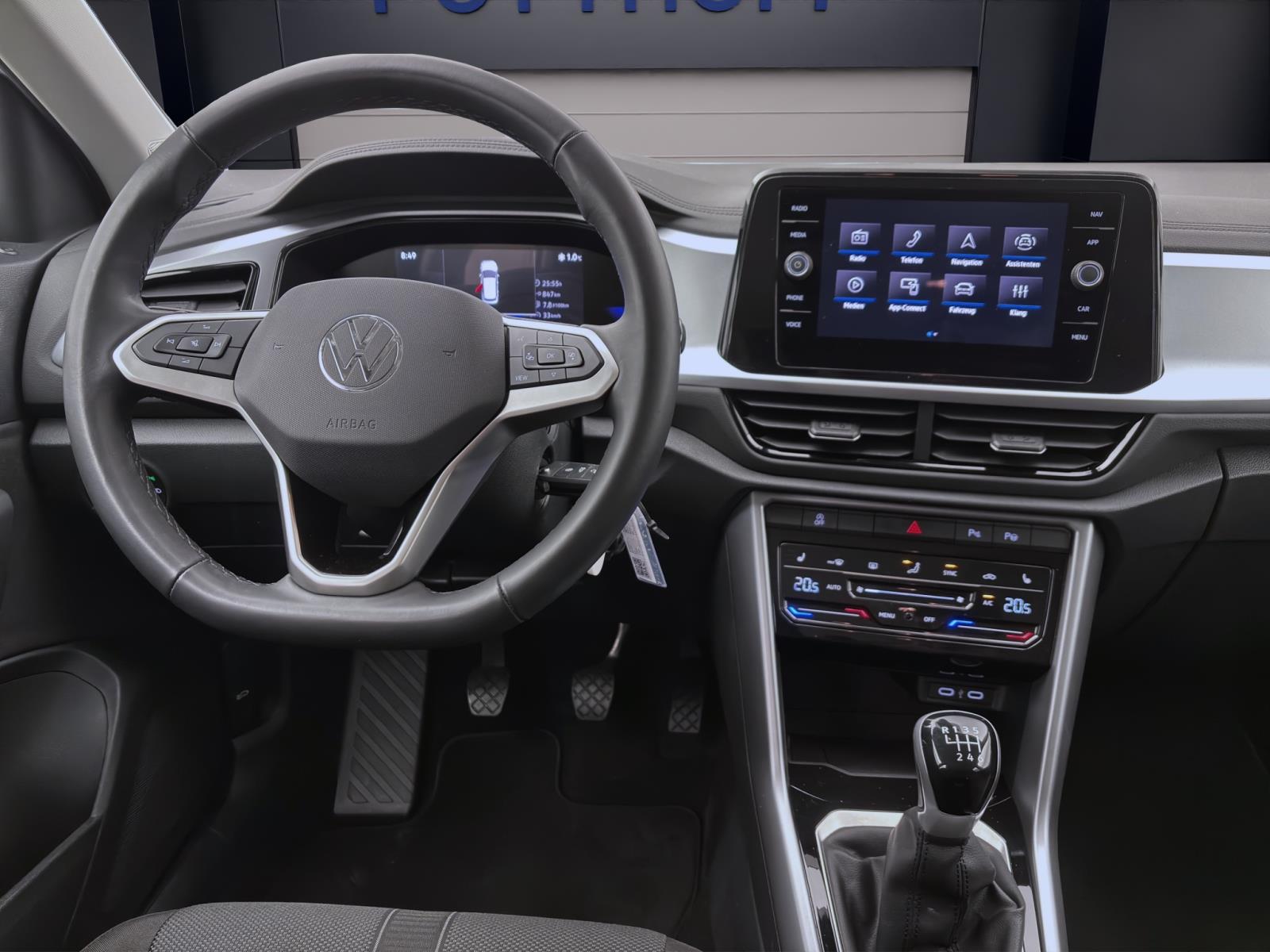 Volkswagen T-Roc 1.0 TSI LIFE NAVI KLIMA PDC LED