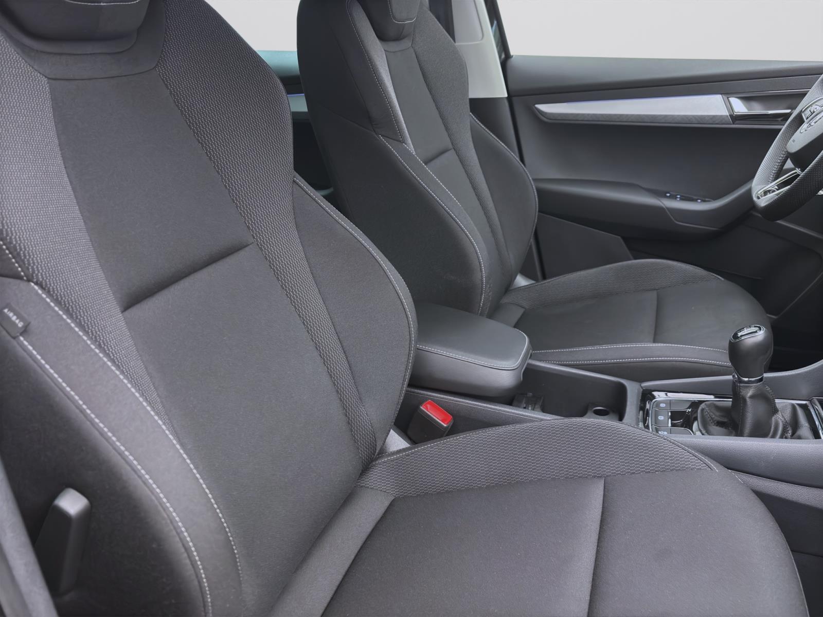 Skoda Karoq 1.5 TSI AMBITION KLIMA SITZHZG PDC