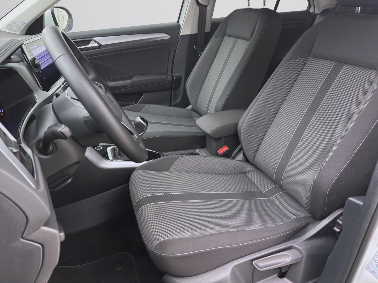 Volkswagen T-Roc 1.0 TSI LIFE NAVI SITZHZG KLIMA PDC
