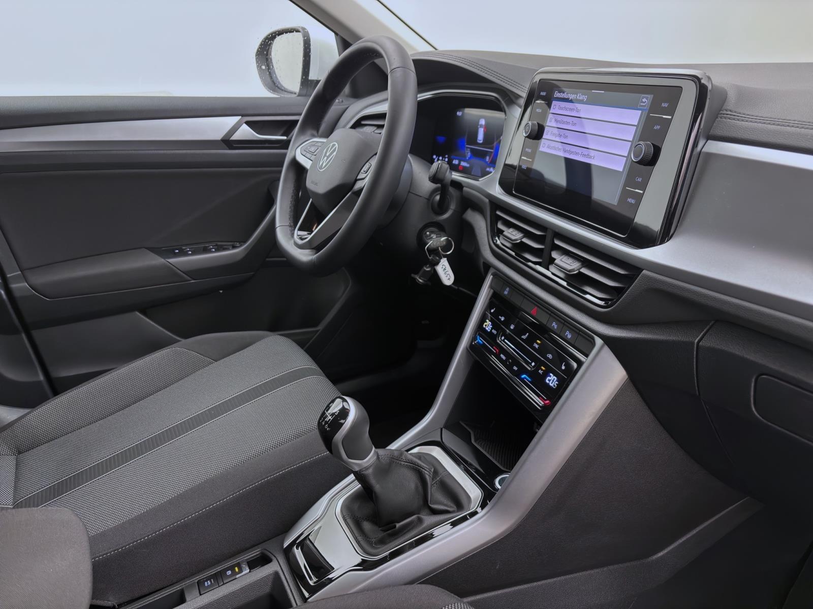 Volkswagen T-Roc 1.0 TSI LIFE NAVI SITZHZG KLIMA PDC