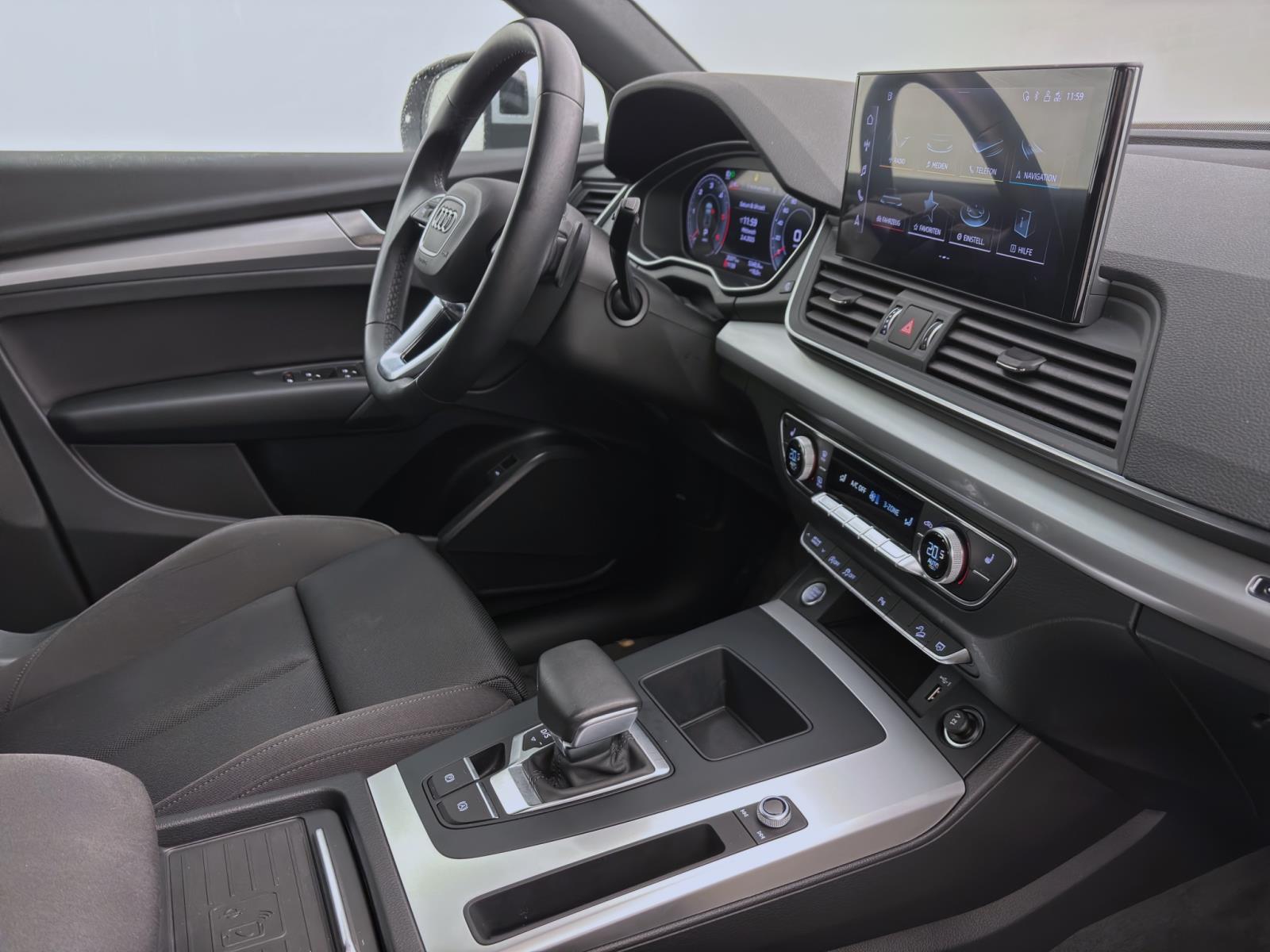 Audi Q5 40 TDI Q S LINE NAVI+ KAMERA LED SITZHZG