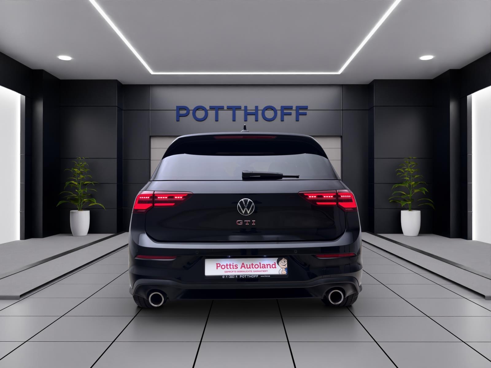 Volkswagen Golf GTI BLACK STYLE IQ.LIGHT NAVI ACC