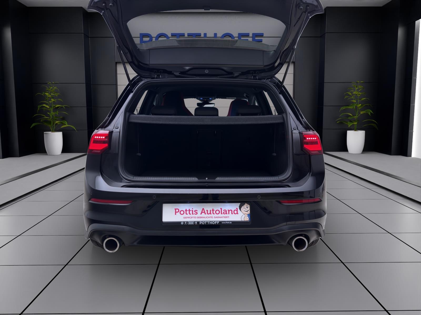 Volkswagen Golf GTI BLACK STYLE IQ.LIGHT NAVI ACC
