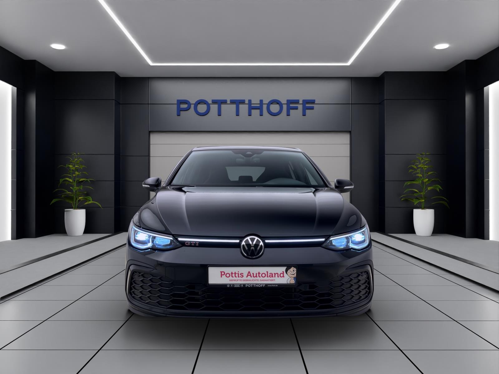 Volkswagen Golf GTI BLACK STYLE IQ.LIGHT NAVI ACC