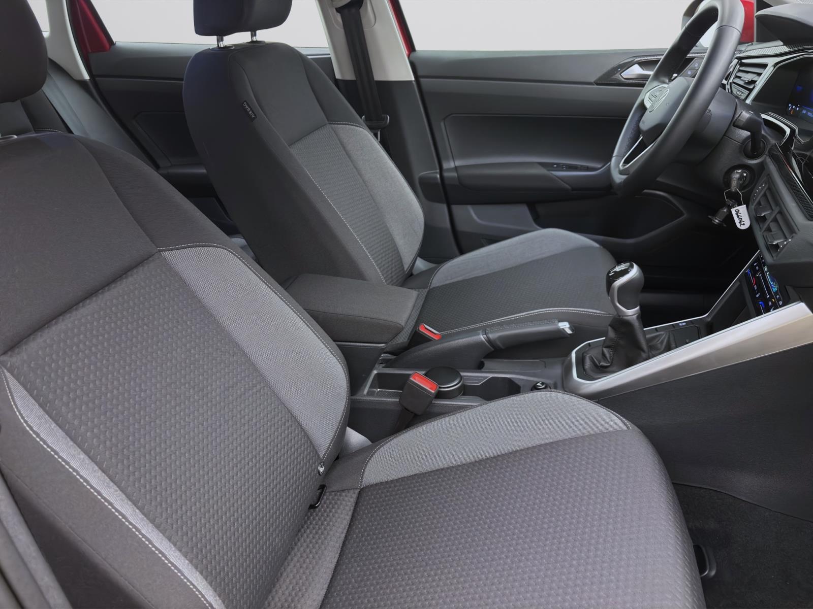Volkswagen Taigo 1.0 TSI LIFE NAVI KLIMA PDC LED