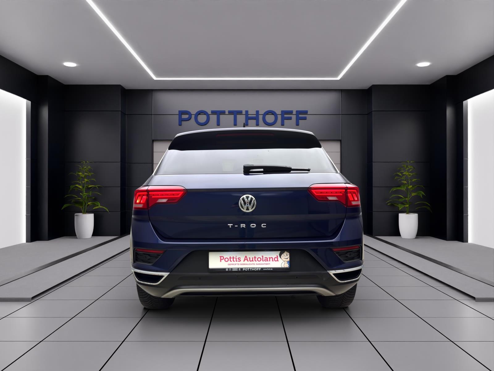 Volkswagen T-Roc 1.5 TSI DSG IQ.DRIVE KAMERA ACC SITZHZG LED