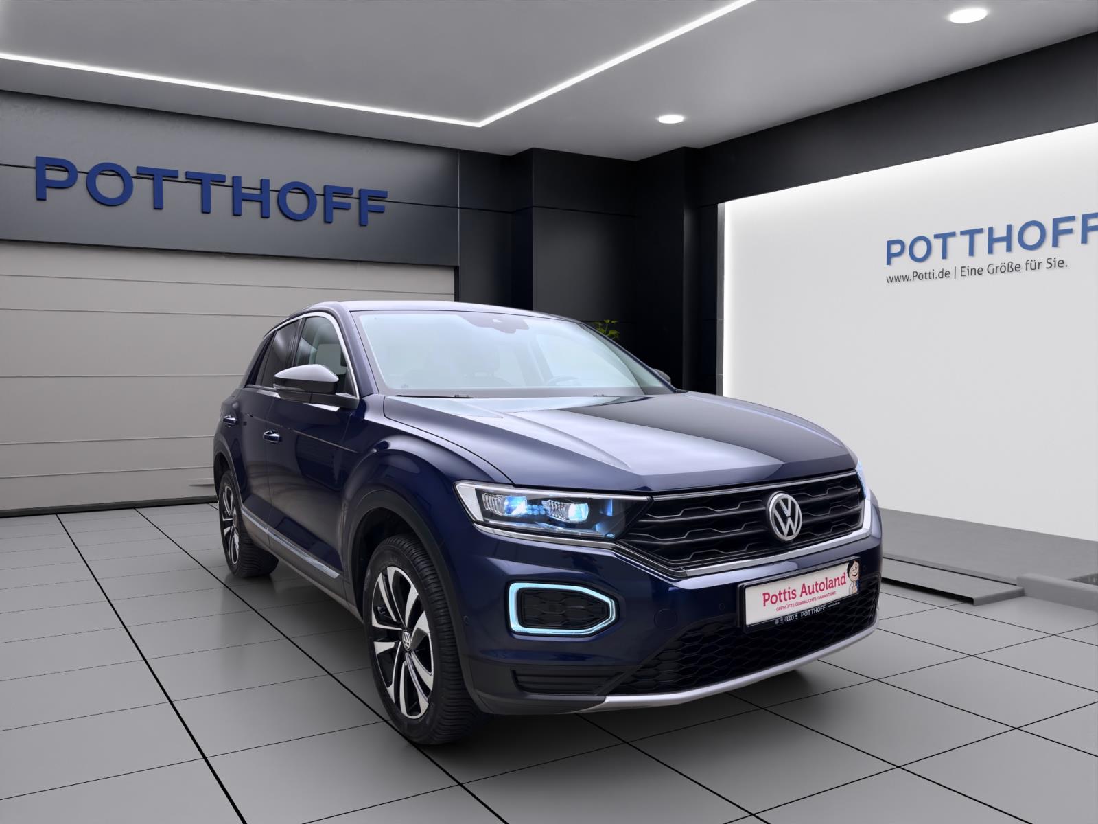 Volkswagen T-Roc 1.5 TSI DSG IQ.DRIVE KAMERA ACC SITZHZG LED