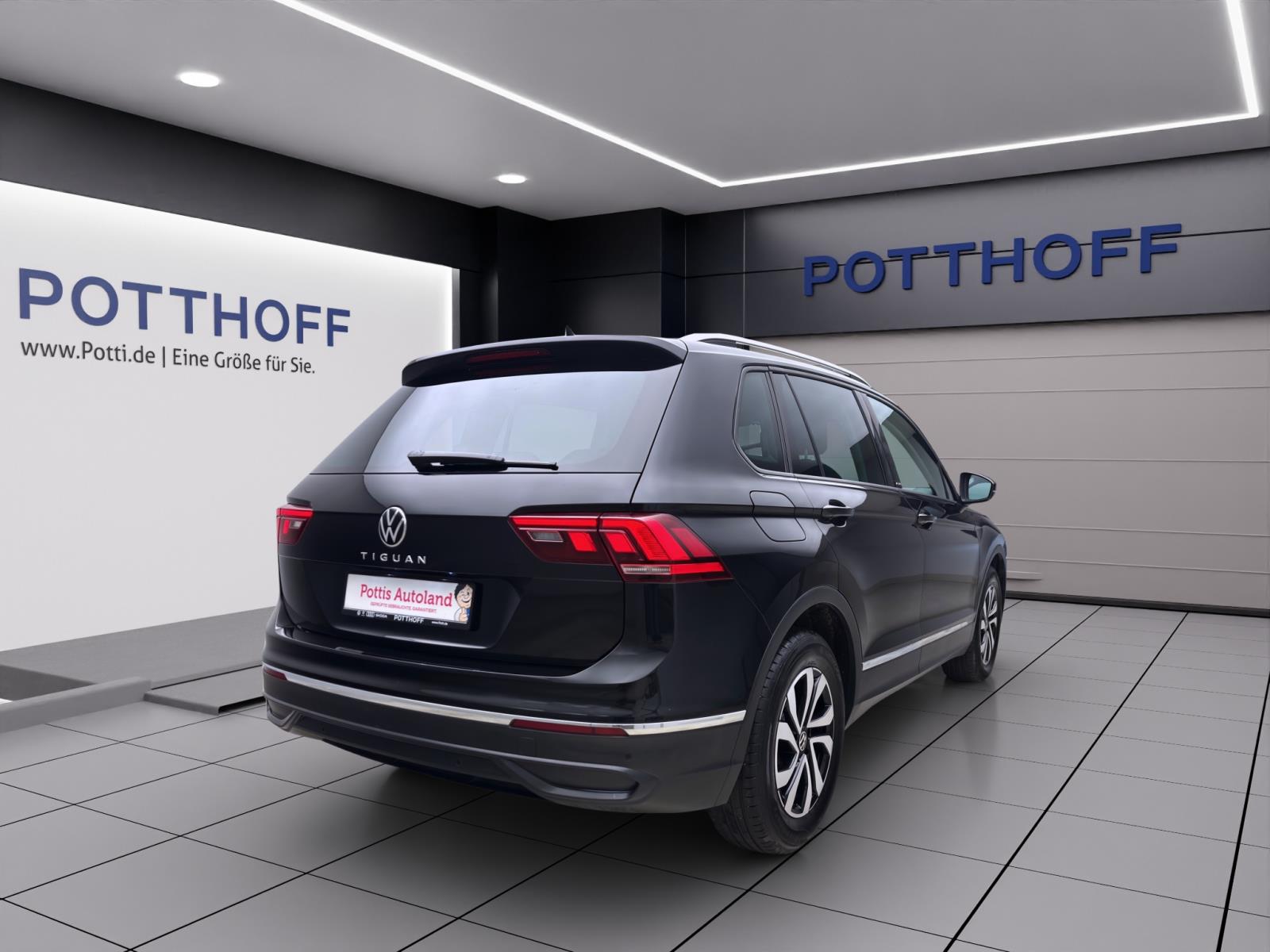 Volkswagen Tiguan 2.0 TDI ACTIVE NAVI AHK PDC LED