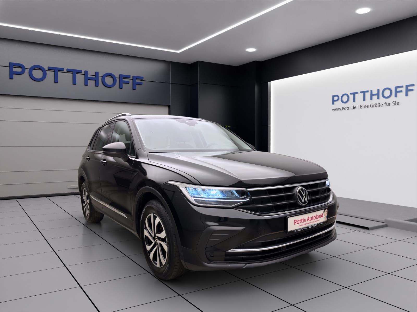 Volkswagen Tiguan 2.0 TDI ACTIVE NAVI AHK PDC LED