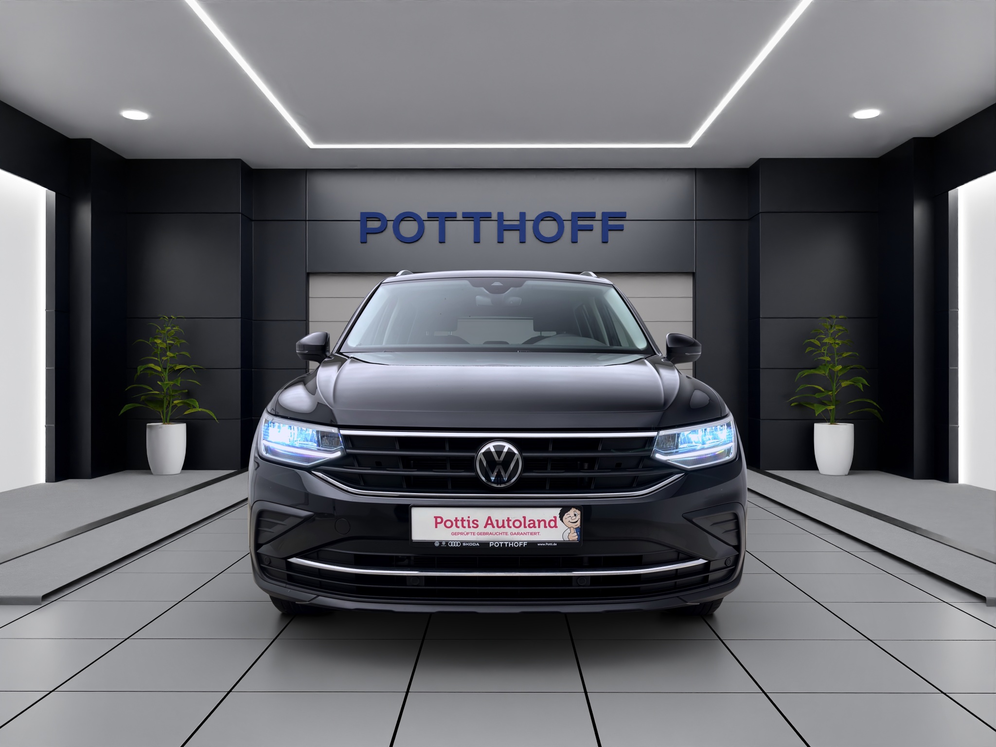 Volkswagen Tiguan 2.0 TDI ACTIVE NAVI AHK PDC LED