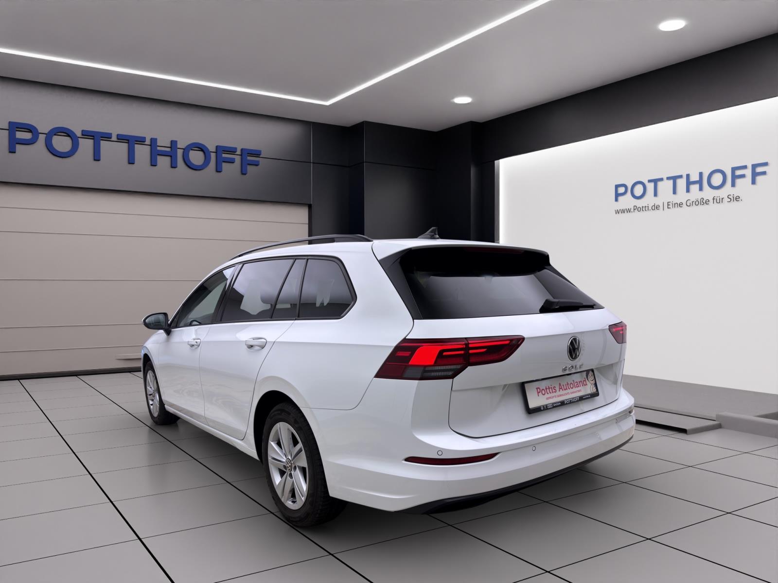 Volkswagen Golf Variant 2.0 TDI DSG LIFE AHK NAVI KAMERA LED