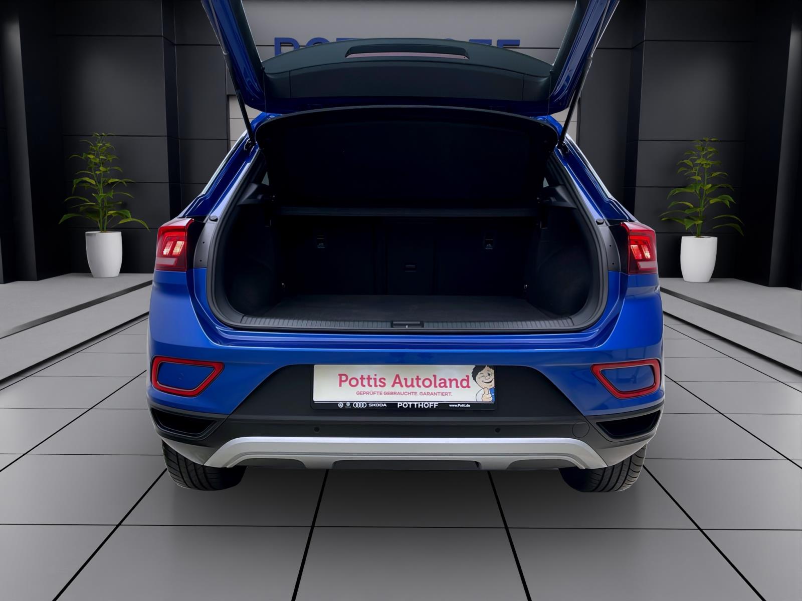 Bild 3: Volkswagen T-Roc 1.0 TSI GOAL NAVI PDC LED SITZHZG