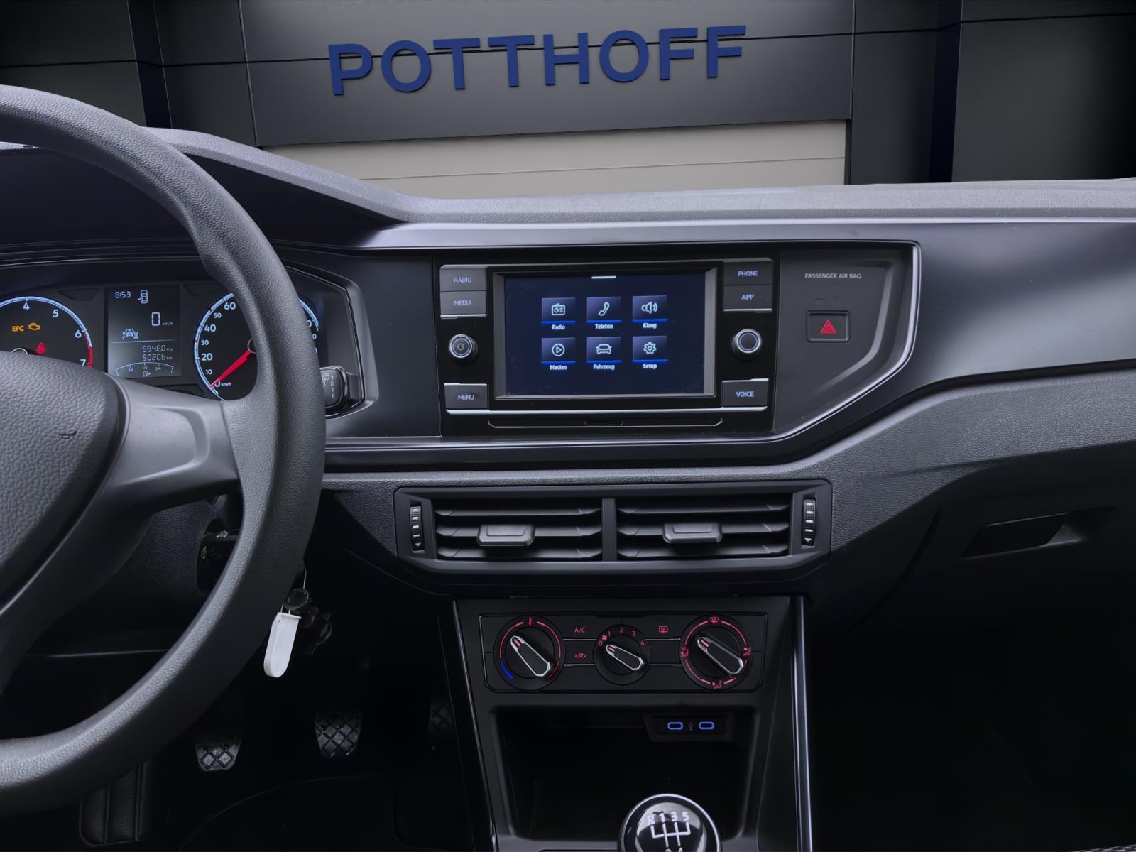 Volkswagen Polo 1.0 MPI TRENDLINE PDC KLIMA eFENSTER