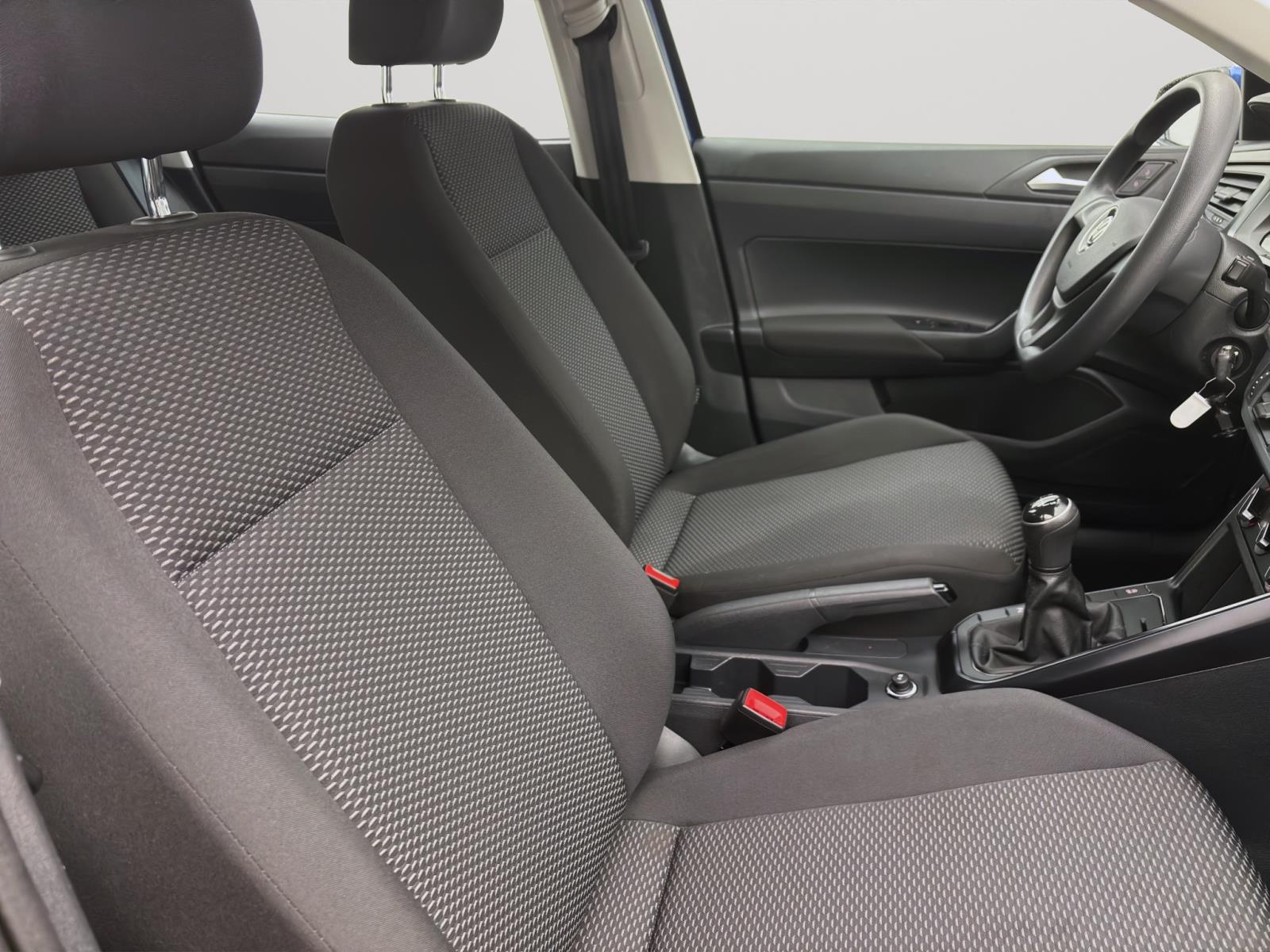 Volkswagen Polo 1.0 MPI TRENDLINE PDC KLIMA eFENSTER