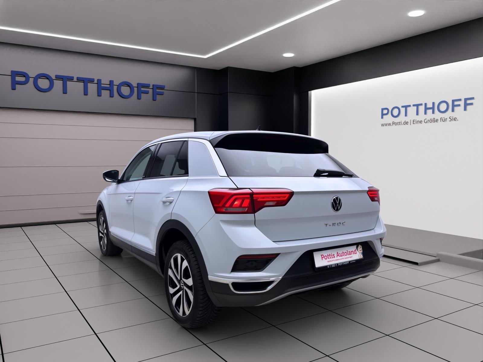 Volkswagen T-Roc 1.0 TSI ACTIVE NAVI APP-CONNECT SITZHZG