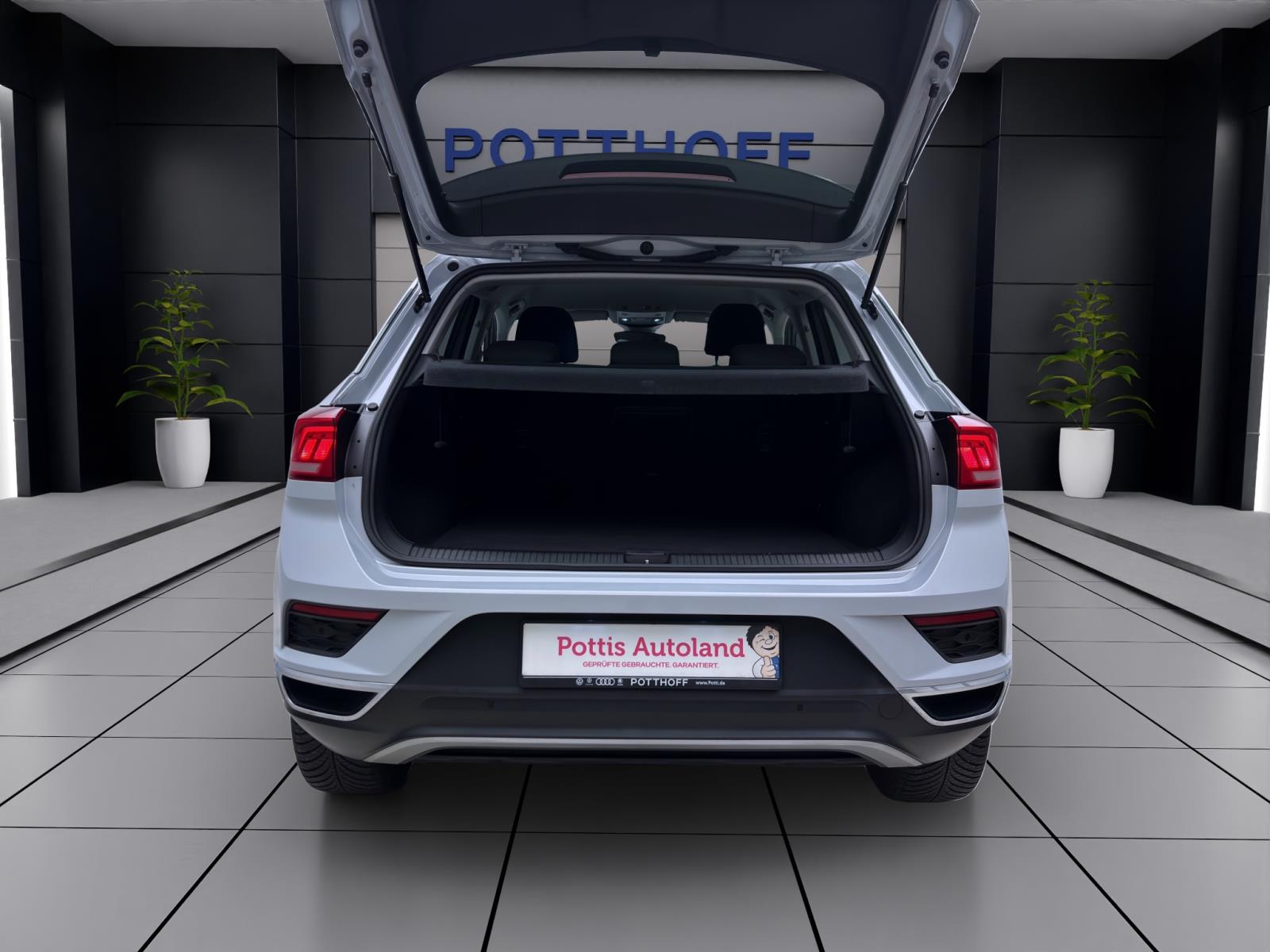 Volkswagen T-Roc 1.0 TSI ACTIVE NAVI APP-CONNECT SITZHZG