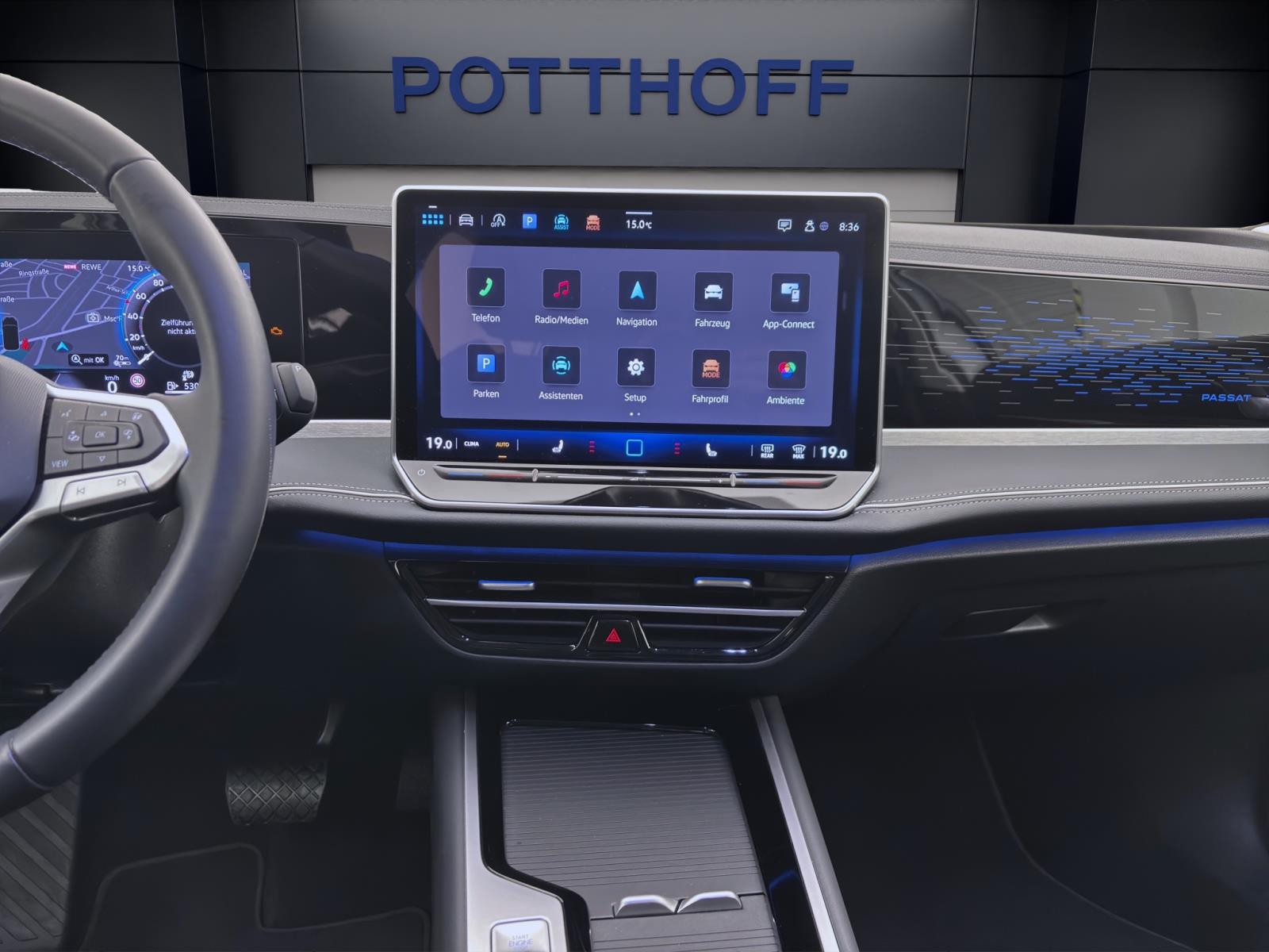 Volkswagen Passat Variant 2.0 TDI DSG ELEGANCE AHK NAVI PDC LM17
