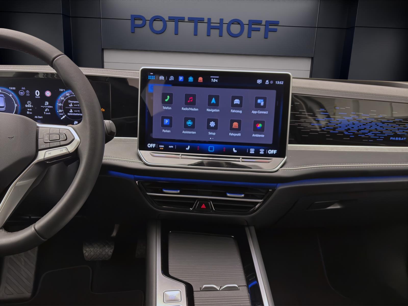 Volkswagen Passat Variant 2.0 TDI DSG ELEGANCE KAMERA PDC LED