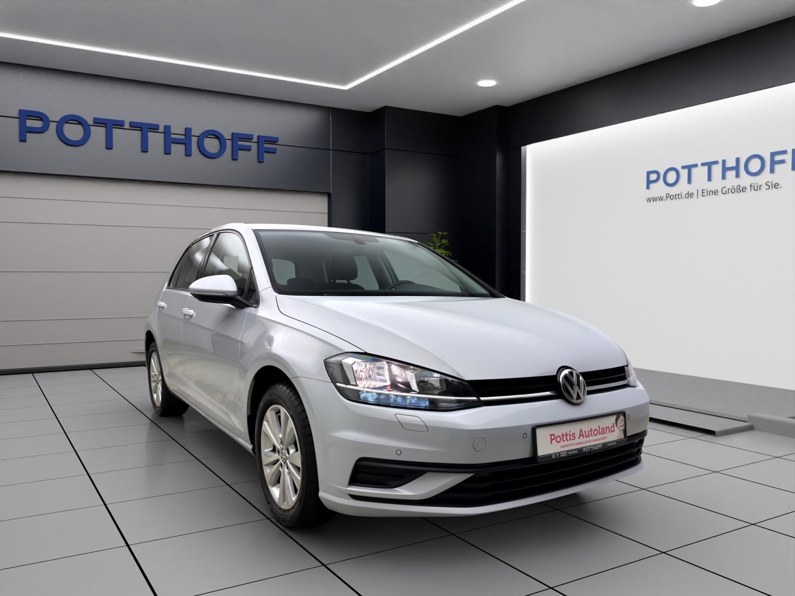 Volkswagen Golf 1.0 TSI PDC KLIMA SITZHZG LM16