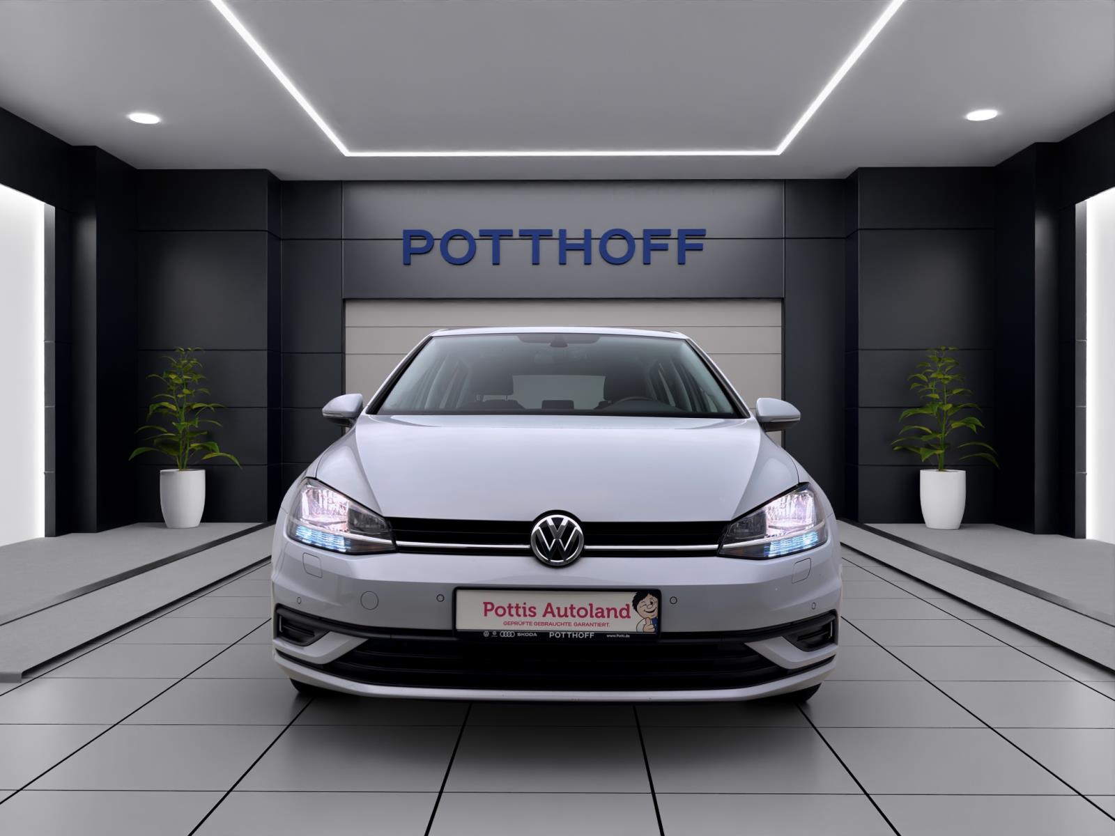 Volkswagen Golf 1.0 TSI PDC KLIMA SITZHZG LM16