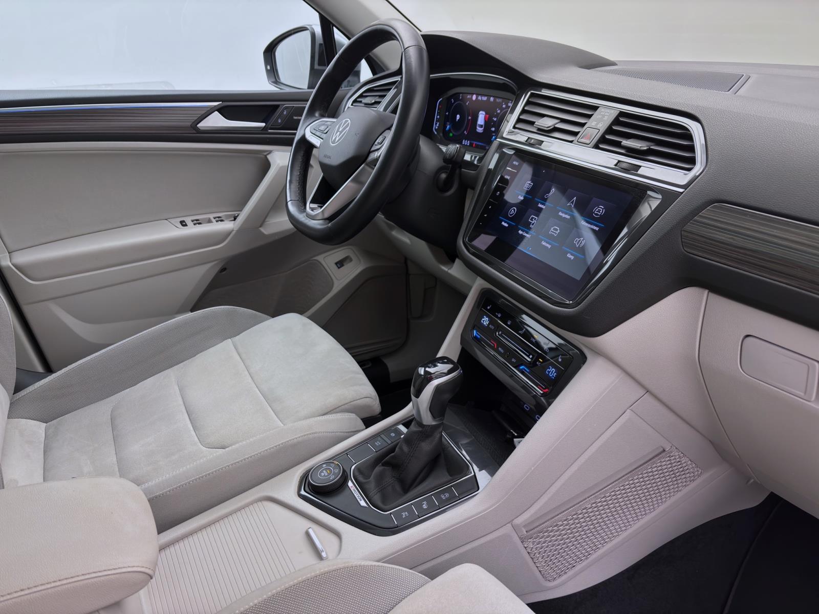 Volkswagen Tiguan Allspace 2.0 TDI DSG 4M ELEGANCE HARMAN HuD PANO AHK
